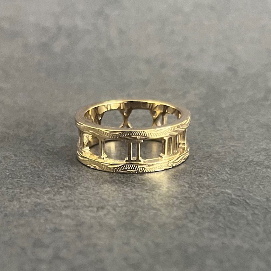 Halo. HAWAIIAN JEWELRY  “Roman Numerals” RING