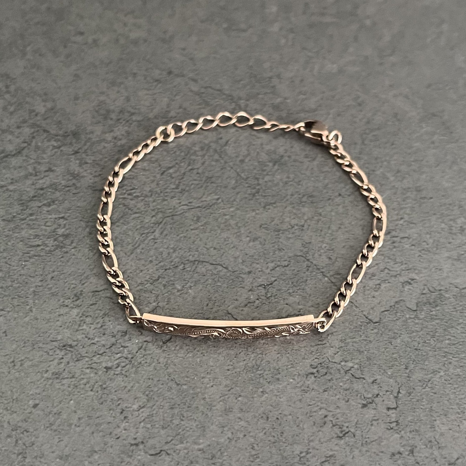 Halo.  HAWAIIAN JEWELRY "Plate" BRACELET (Rose Gold)