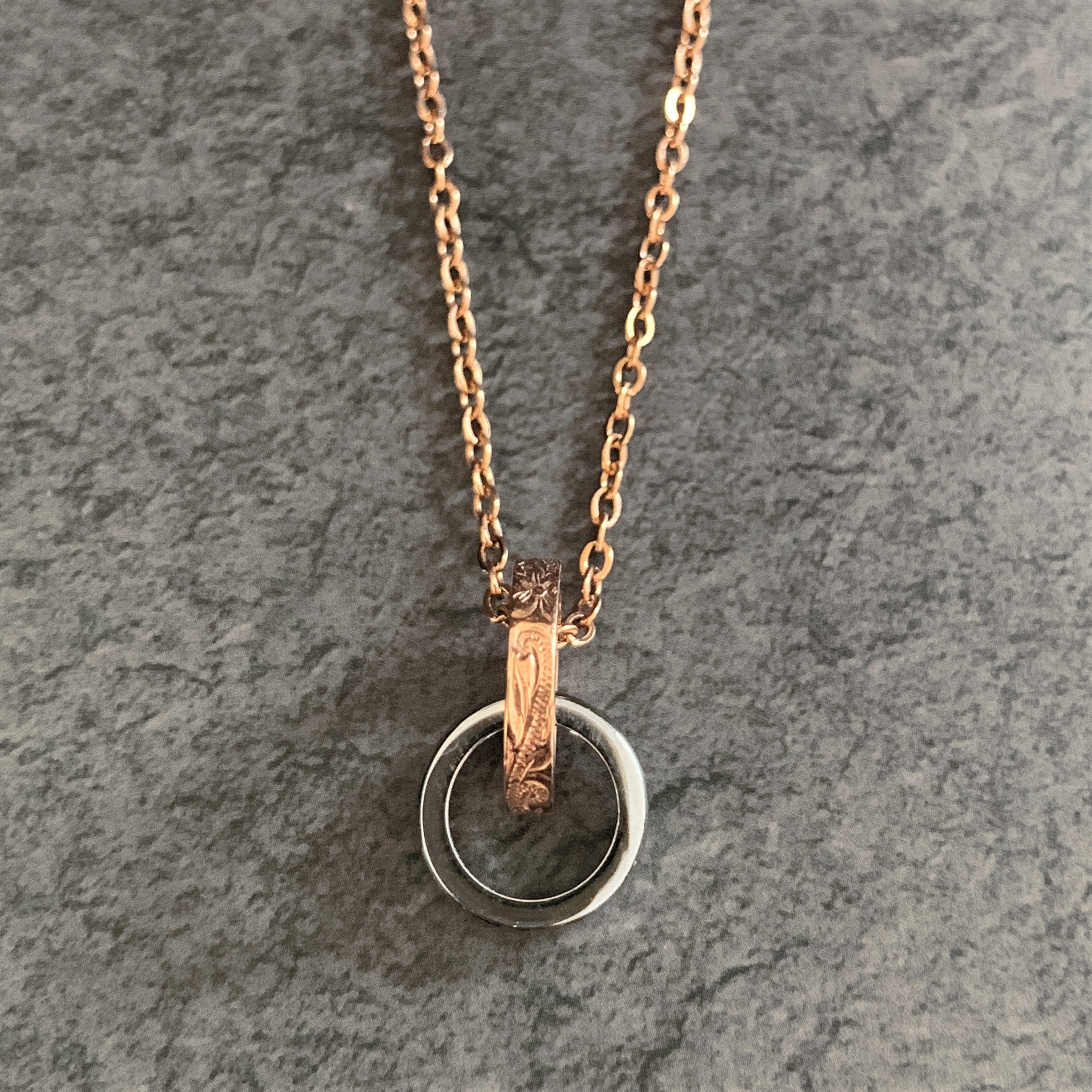 Halo. HAWAIIAN JEWELRY “Double Ring” PENDANT(Siver × Rose Gold)