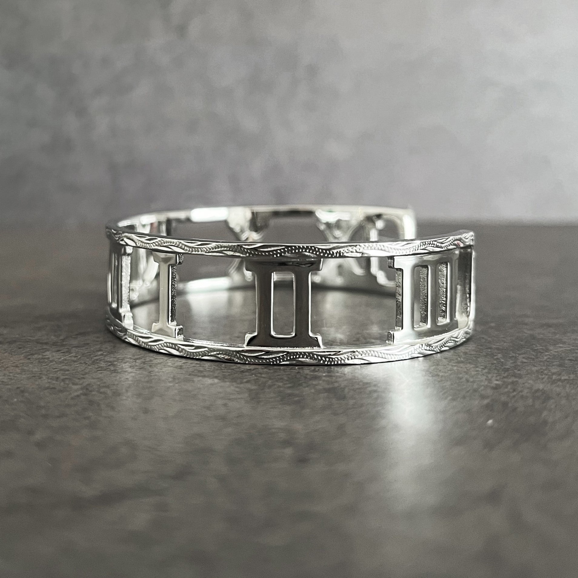 Halo.  HAWAIIAN JEWELRY "Roman Numerals" BANGLE (silver)