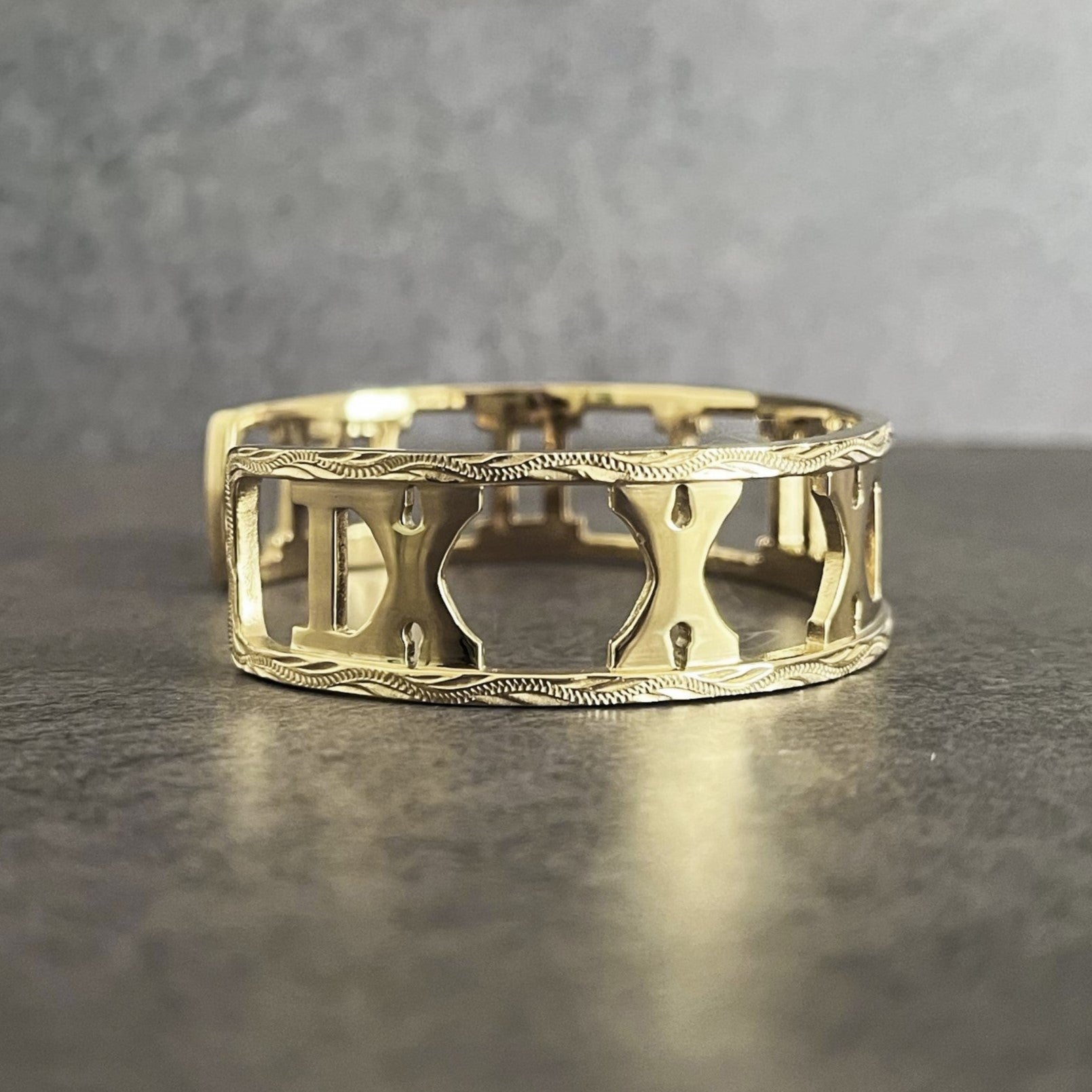 Halo.  HAWAIIAN JEWELRY "Roman Numerals" BANGLE (gold)