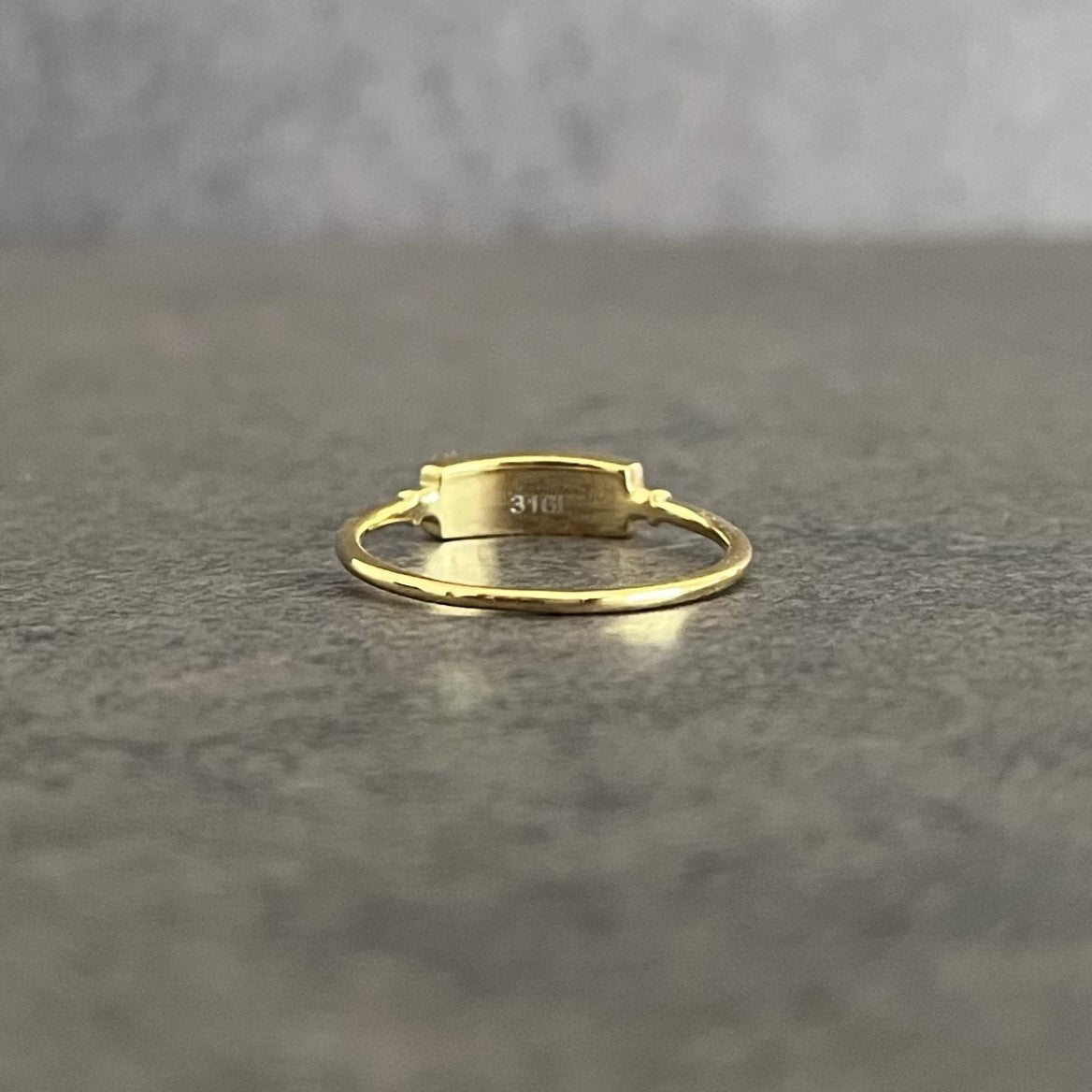 Halo. HAWAIIAN JEWELRY  “Plate Leaf” RING (gold)