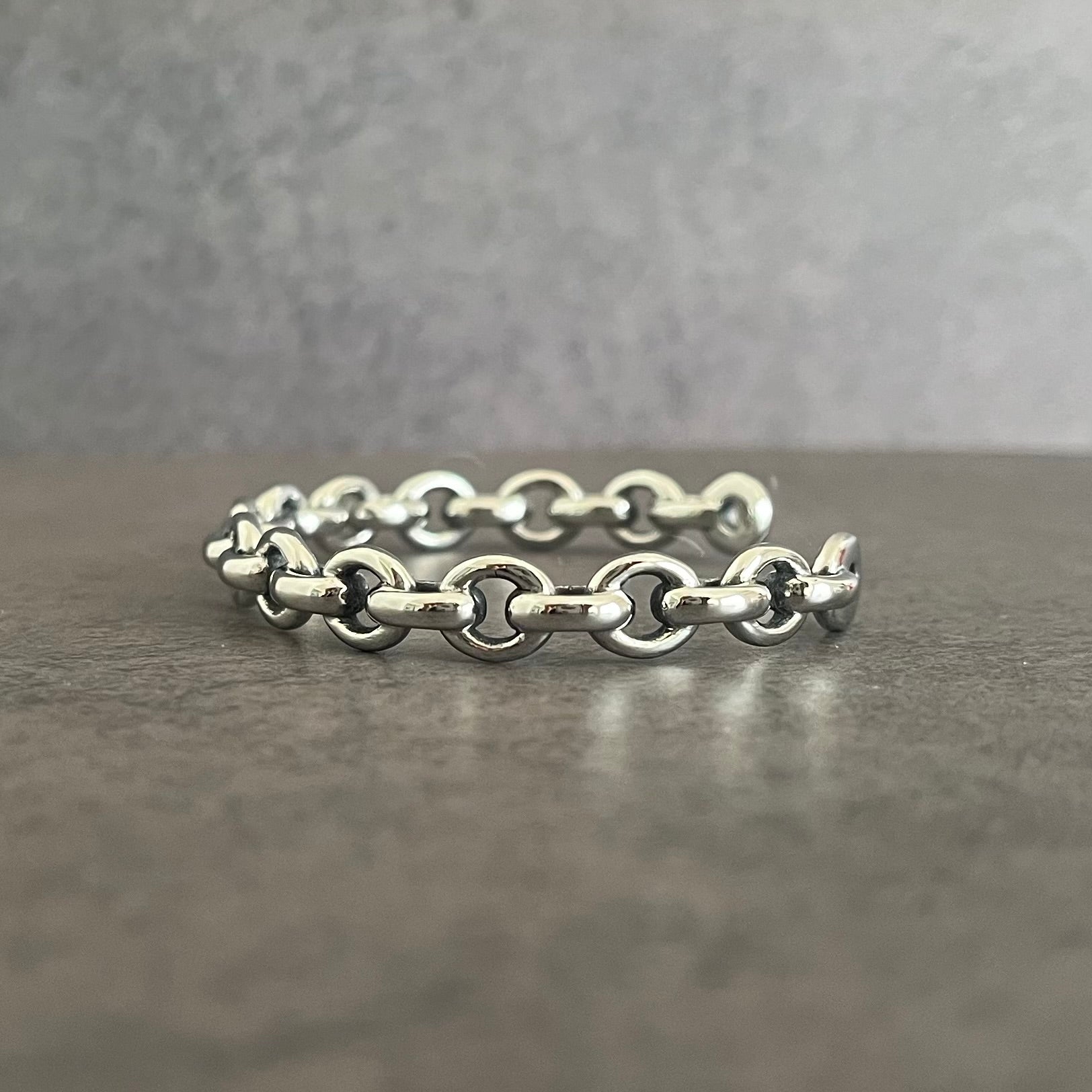 INDIGO "Fixed Chain" BANGLE (silver)