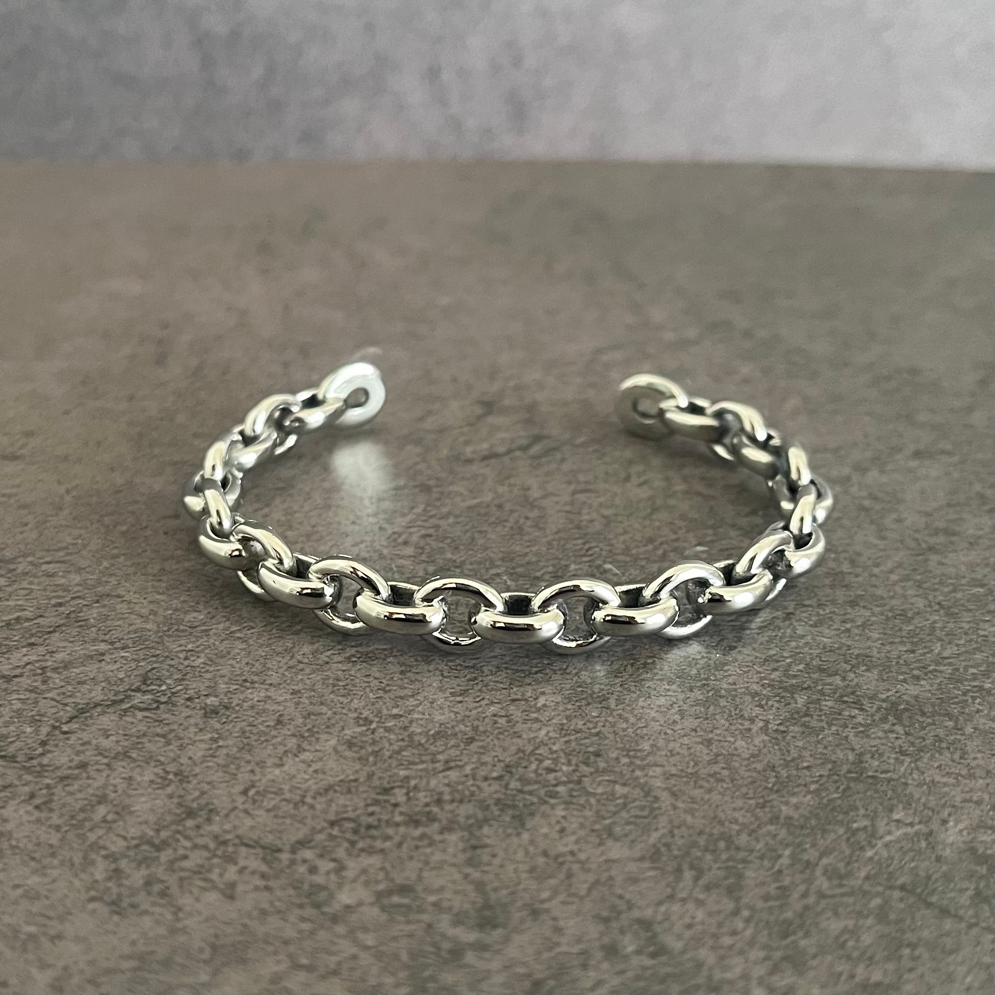 INDIGO "Fixed Chain" BANGLE (silver)