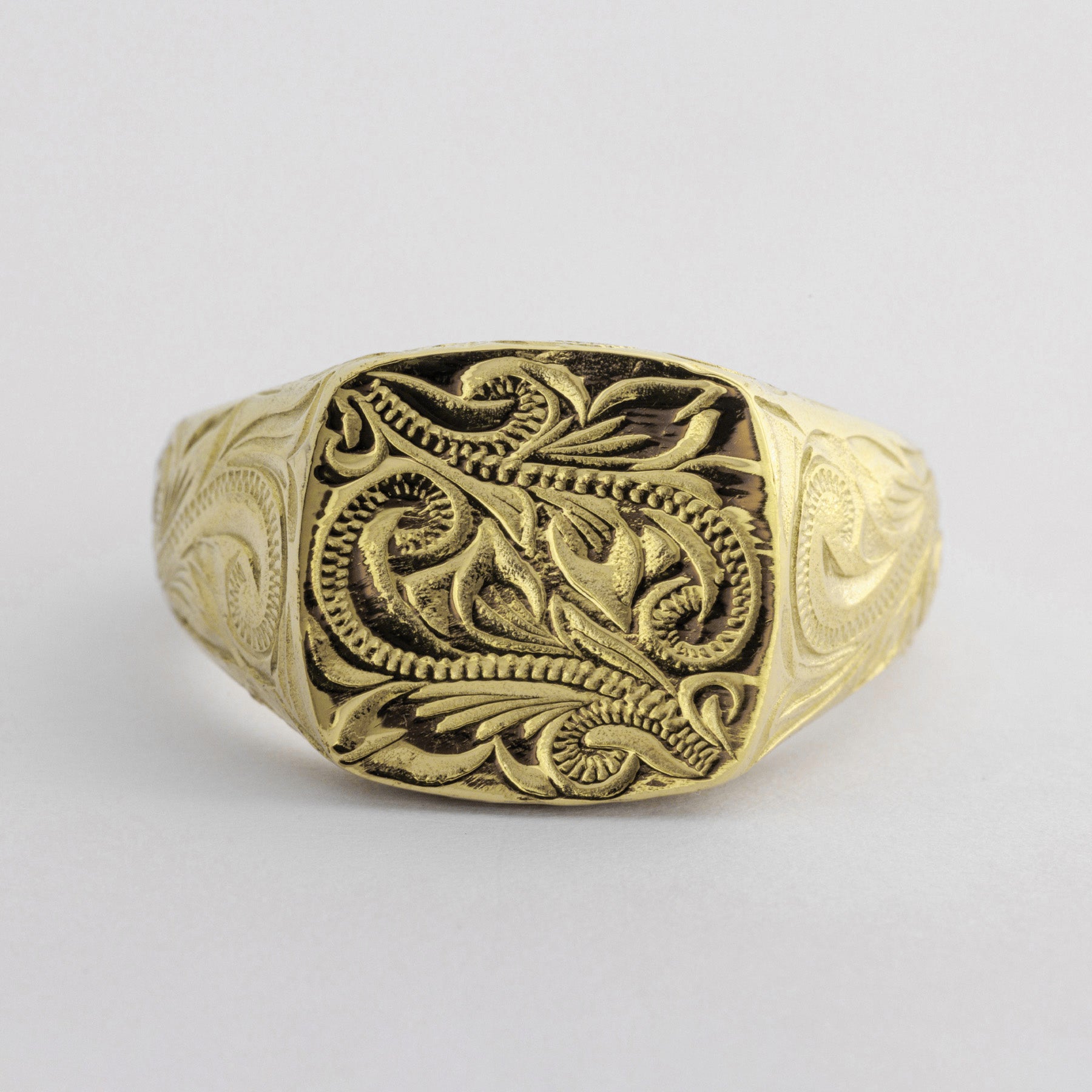 Halo. HAWAIIAN JEWELRY “Square” SIGNET RING (Gold)