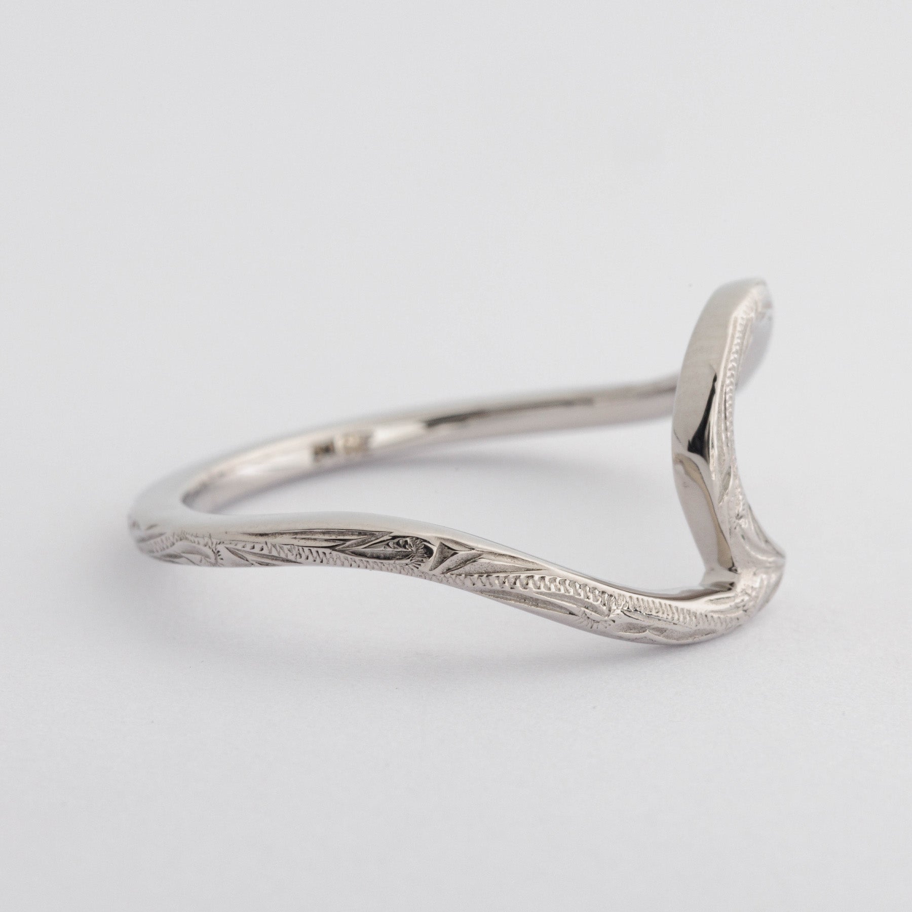 Halo. HAWAIIAN JEWELRY ”Wave” RING (silver)