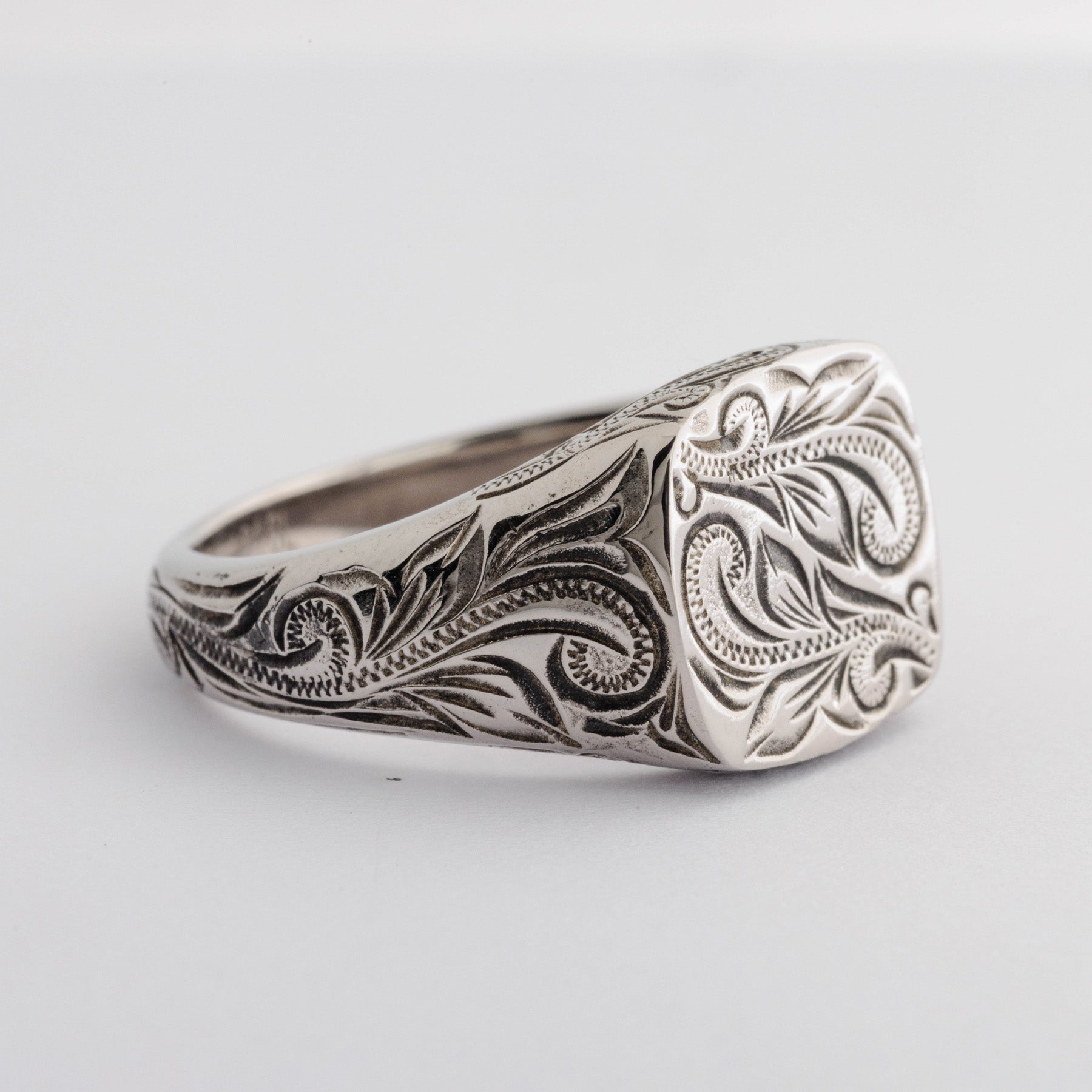 Halo. HAWAIIAN JEWELRY “Square” SIGNET RING (silver)